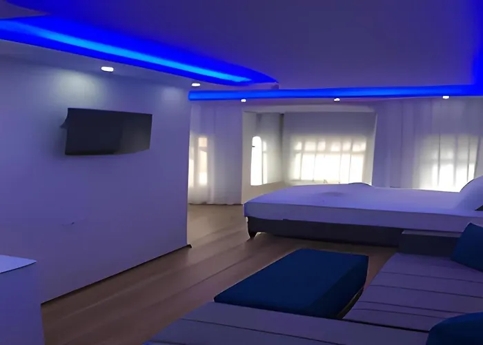 Blue Royal Otel