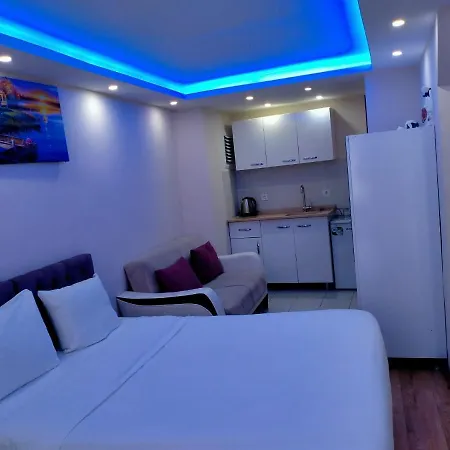 Blue Royal 3*